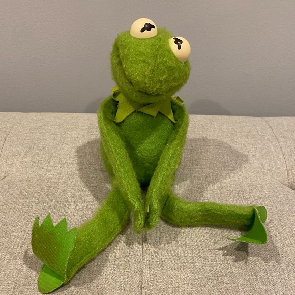 Fisher Price Vintage Kermit The Frog Muppet Detective Plush - 1981 - Picture 3 of 8